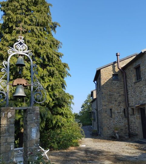 Presentazione dell’Eremo di Suor Patrizia e sua produzione