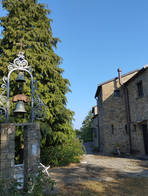 Presentazione dell’Eremo di Suor Patrizia e sua produzione